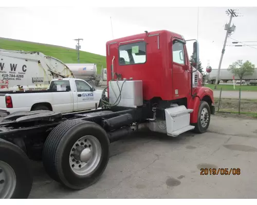 FREIGHTLINER CORONADO  WHOLE TRUCK FOR RESALE