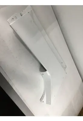 FREIGHTLINER CORONADO BODY PARTS
