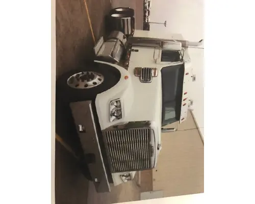 FREIGHTLINER CORONADO BUMPER-COMPLETE