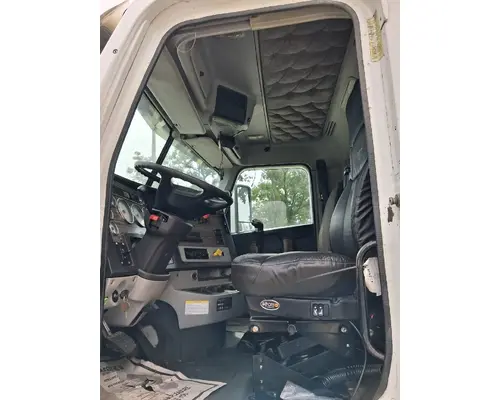 FREIGHTLINER CORONADO Complete Vehicle