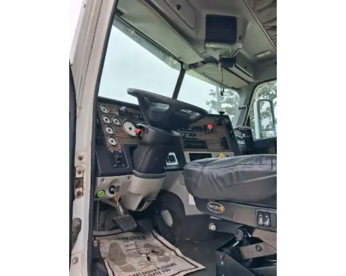 FREIGHTLINER CORONADO Complete Vehicle