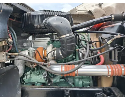 FREIGHTLINER CORONADO Complete Vehicle