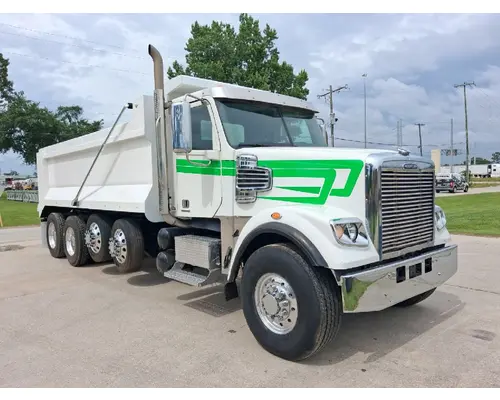 FREIGHTLINER CORONADO Complete Vehicle