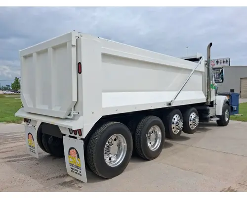 FREIGHTLINER CORONADO Complete Vehicle