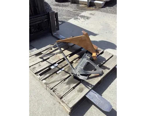 FREIGHTLINER CORONADO FENDER EXTENSION