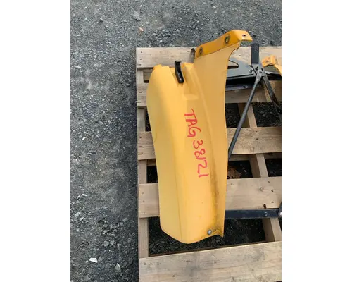 FREIGHTLINER CORONADO FENDER EXTENSION