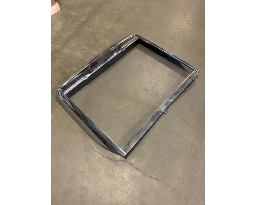 FREIGHTLINER CORONADO GRILLE