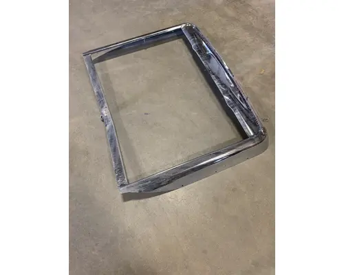 FREIGHTLINER CORONADO GRILLE