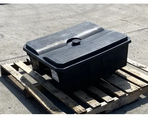 FREIGHTLINER CST 120 Battery Box