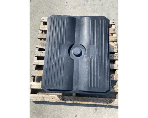 FREIGHTLINER CST 120 Battery Box