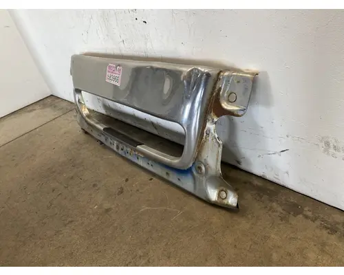 FREIGHTLINER CST 120 Bumper Assembly, Front
