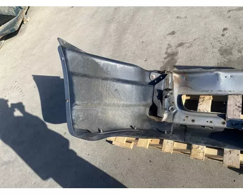 FREIGHTLINER CST 120 Bumper Assembly, Front