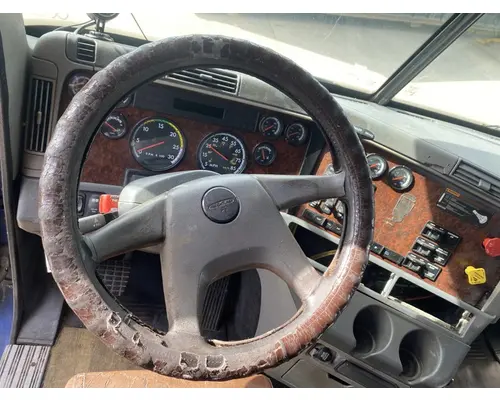 FREIGHTLINER CST 120 Cab