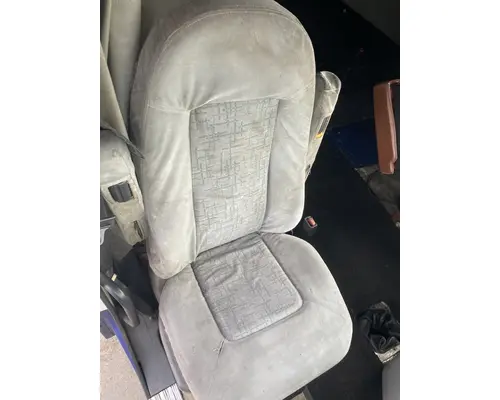 FREIGHTLINER CST 120 Cab