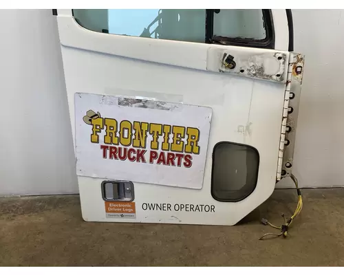 FREIGHTLINER CST 120 Door Assembly, Front