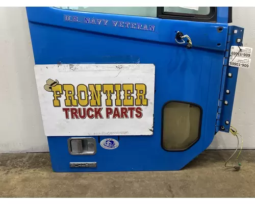 FREIGHTLINER CST 120 Door Assembly, Front