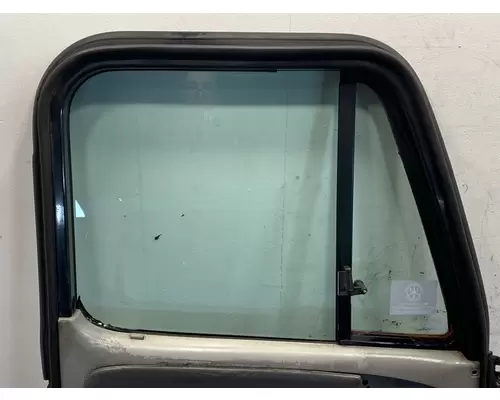 FREIGHTLINER CST 120 Door Assembly, Front