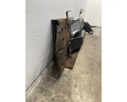 FREIGHTLINER CST 120 Frame