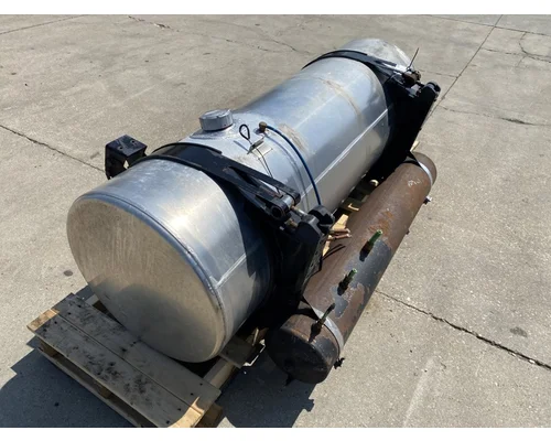 FREIGHTLINER CST 120 Fuel Tank