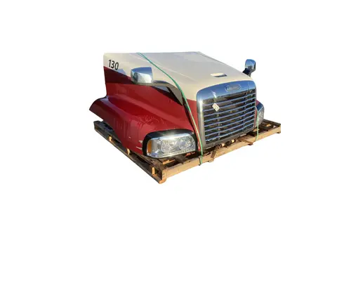 FREIGHTLINER CST 120 Hood