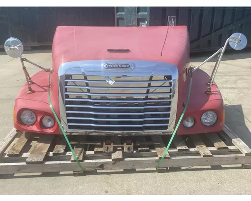 FREIGHTLINER CST 120 Hood