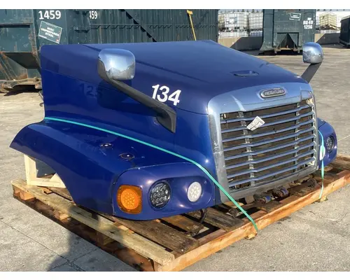 FREIGHTLINER CST 120 Hood