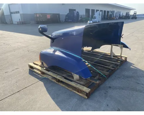 FREIGHTLINER CST 120 Hood