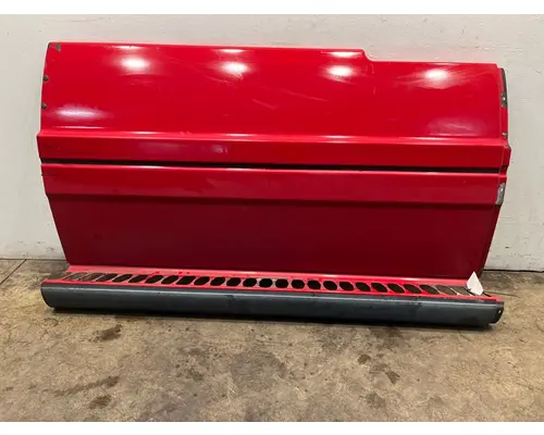 FREIGHTLINER CST 120 Side Fairing
