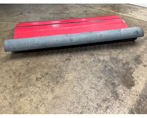FREIGHTLINER CST 120 Side Fairing