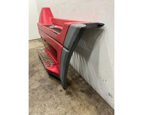 FREIGHTLINER CST 120 Side Fairing