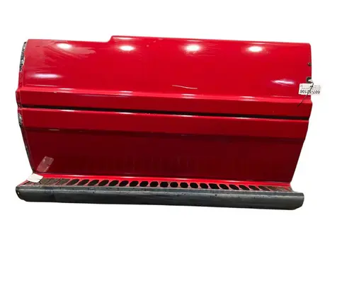 FREIGHTLINER CST 120 Side Fairing