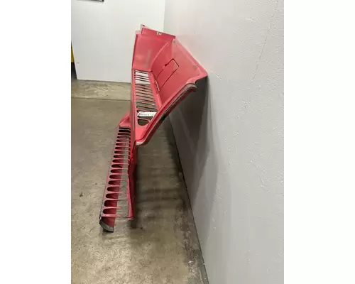 FREIGHTLINER CST 120 Side Fairing