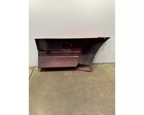 FREIGHTLINER CST 120 Side Fairing