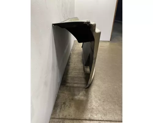 FREIGHTLINER CST 120 Side Fairing