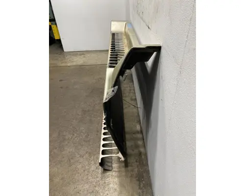 FREIGHTLINER CST 120 Side Fairing