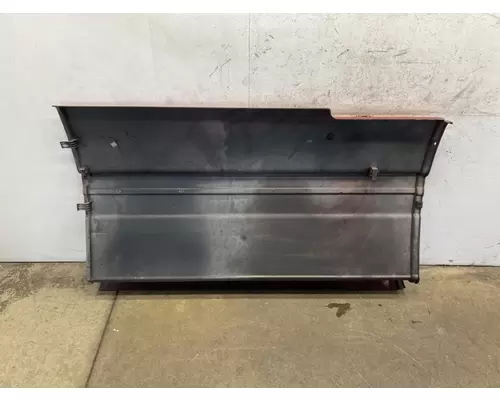 FREIGHTLINER CST 120 Side Fairing