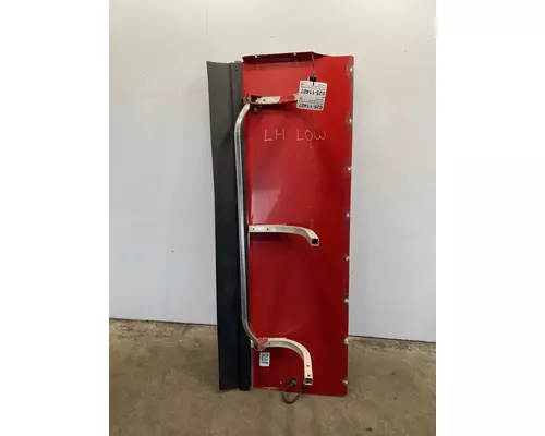 FREIGHTLINER CST 120 Sleeper Fairing