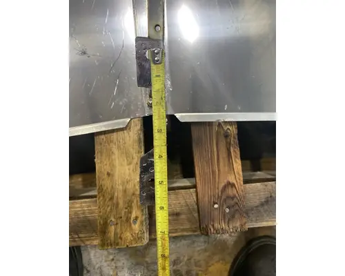 FREIGHTLINER CST 120 Sun Visor (External)