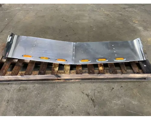 FREIGHTLINER CST 120 Sun Visor (External)