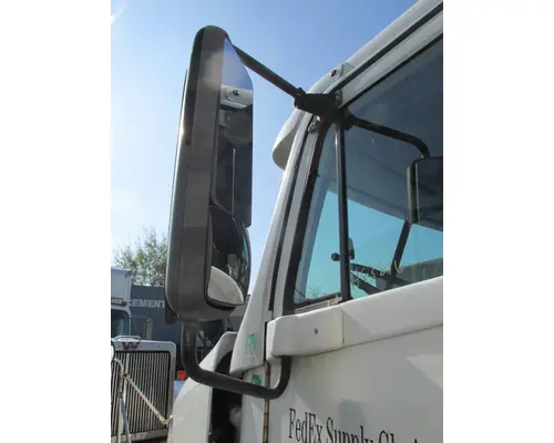 FREIGHTLINER CST112 CENTURY Door Assembly, Front