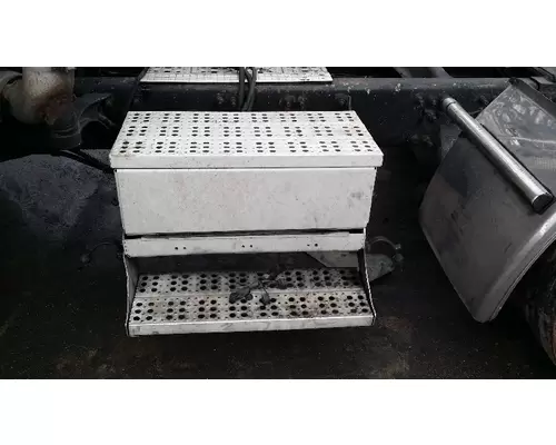 FREIGHTLINER CST120 CENTURY Battery Tray