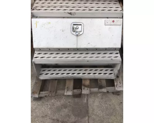 FREIGHTLINER CST120 CENTURY Tool Box