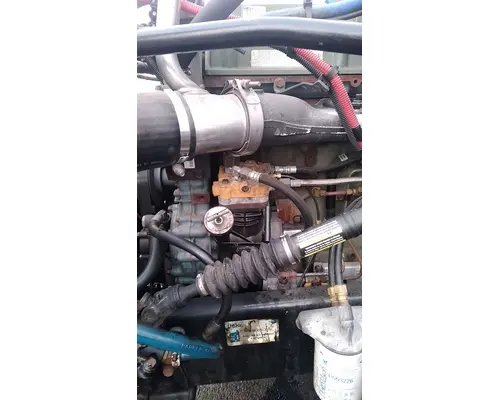 FREIGHTLINER CST120 Complete Vehicle