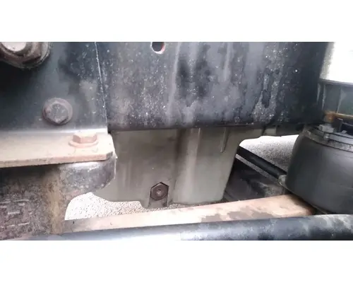 FREIGHTLINER CST120 Complete Vehicle