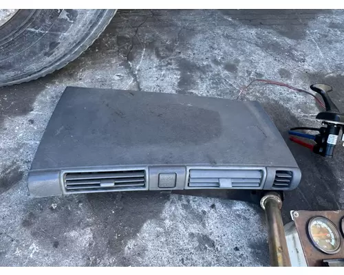 FREIGHTLINER CST120 Dash Assembly