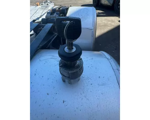 FREIGHTLINER CST120 Ignition Switch