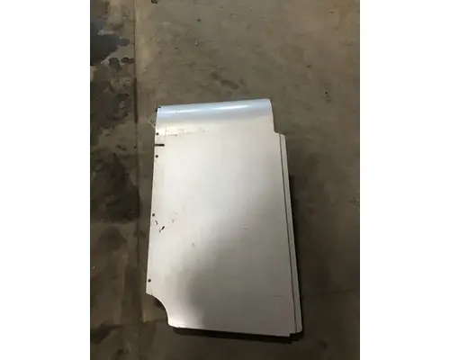 FREIGHTLINER CST120 Side Fairing