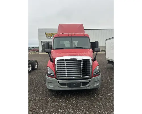 FREIGHTLINER Cascadaia 125 Day Cab Switcher Rebuilders