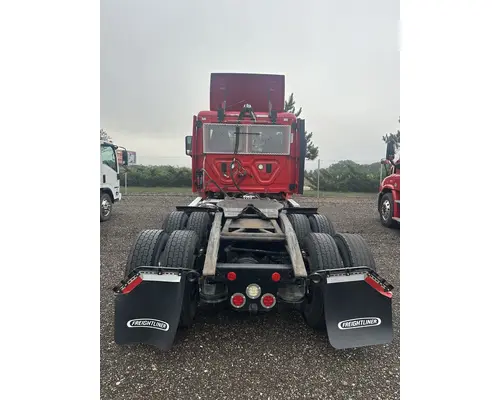 FREIGHTLINER Cascadaia 125 Day Cab Switcher Rebuilders