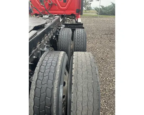 FREIGHTLINER Cascadaia 125 Day Cab Switcher Rebuilders